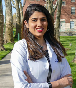 Picture of Zunaira Ghaffar, MD, SBH Internal Medicine Resident, Class of 2022