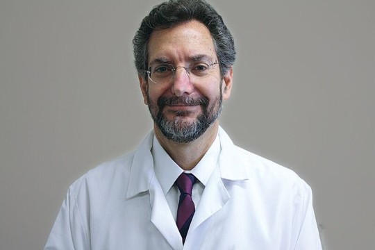 image of Dr. Telzak, MD discussing CUNY School of Medicine
