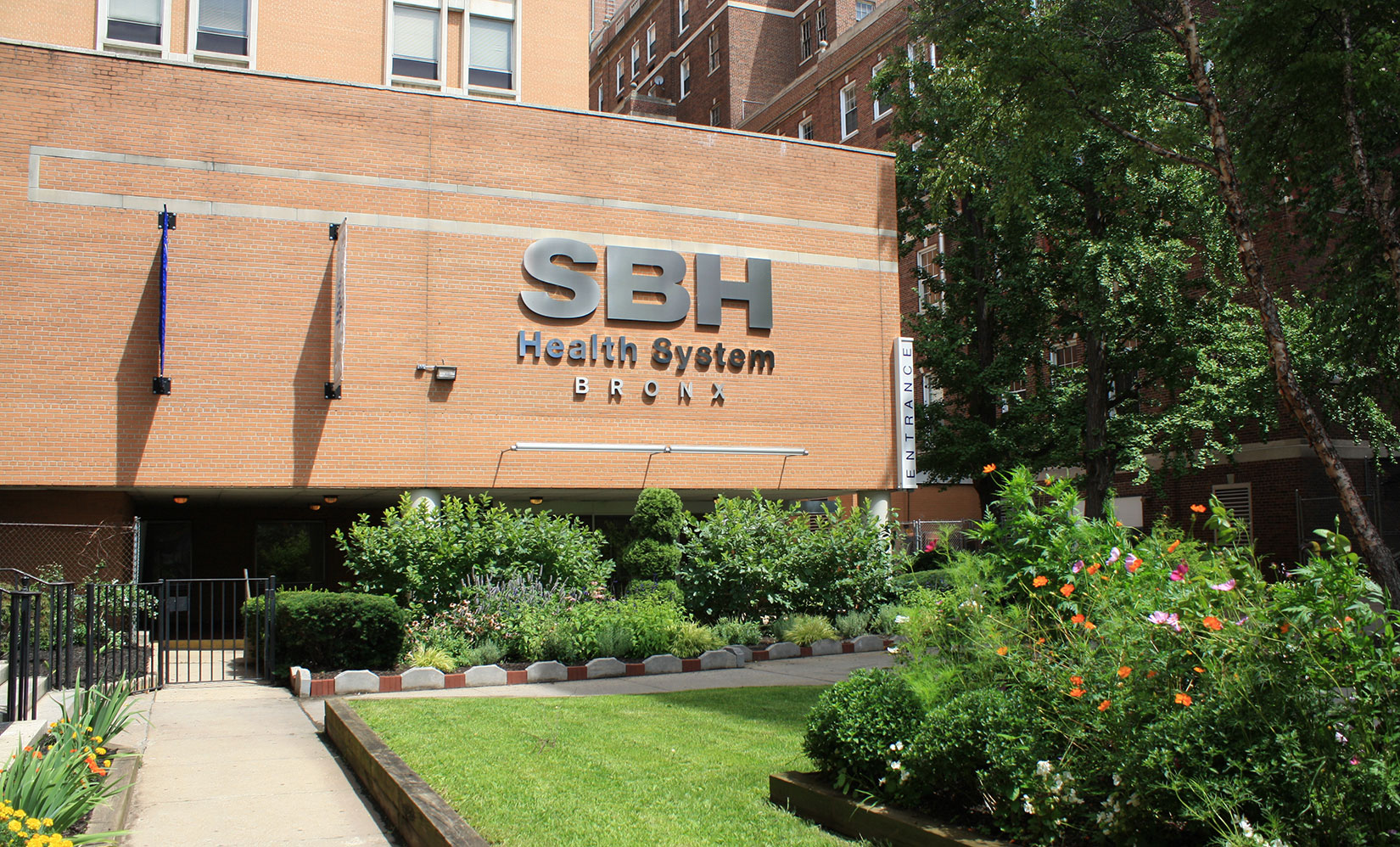 Image of SBH Health Sytem exterior